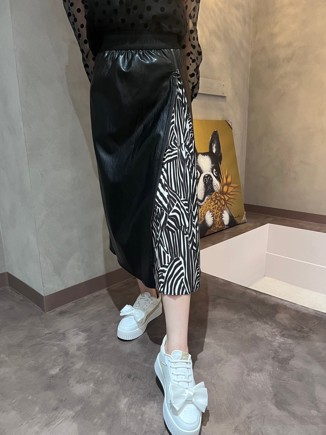 ジッパーレーザースカート